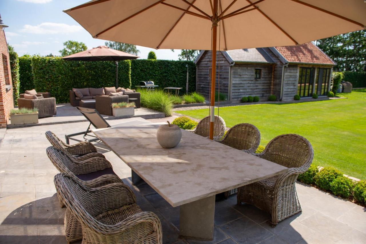 B&B Fragaria Hoogstraten Exterior photo