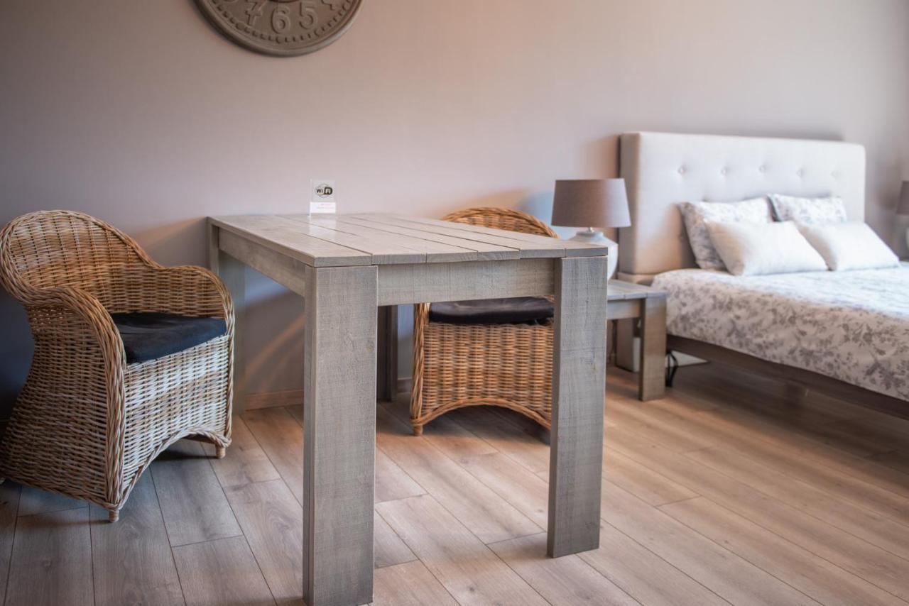 B&B Fragaria Hoogstraten Exterior photo